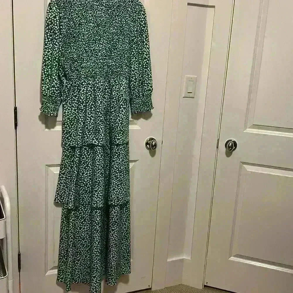 Green Tiered Floral Maxi Dress - Picture 10 of 10